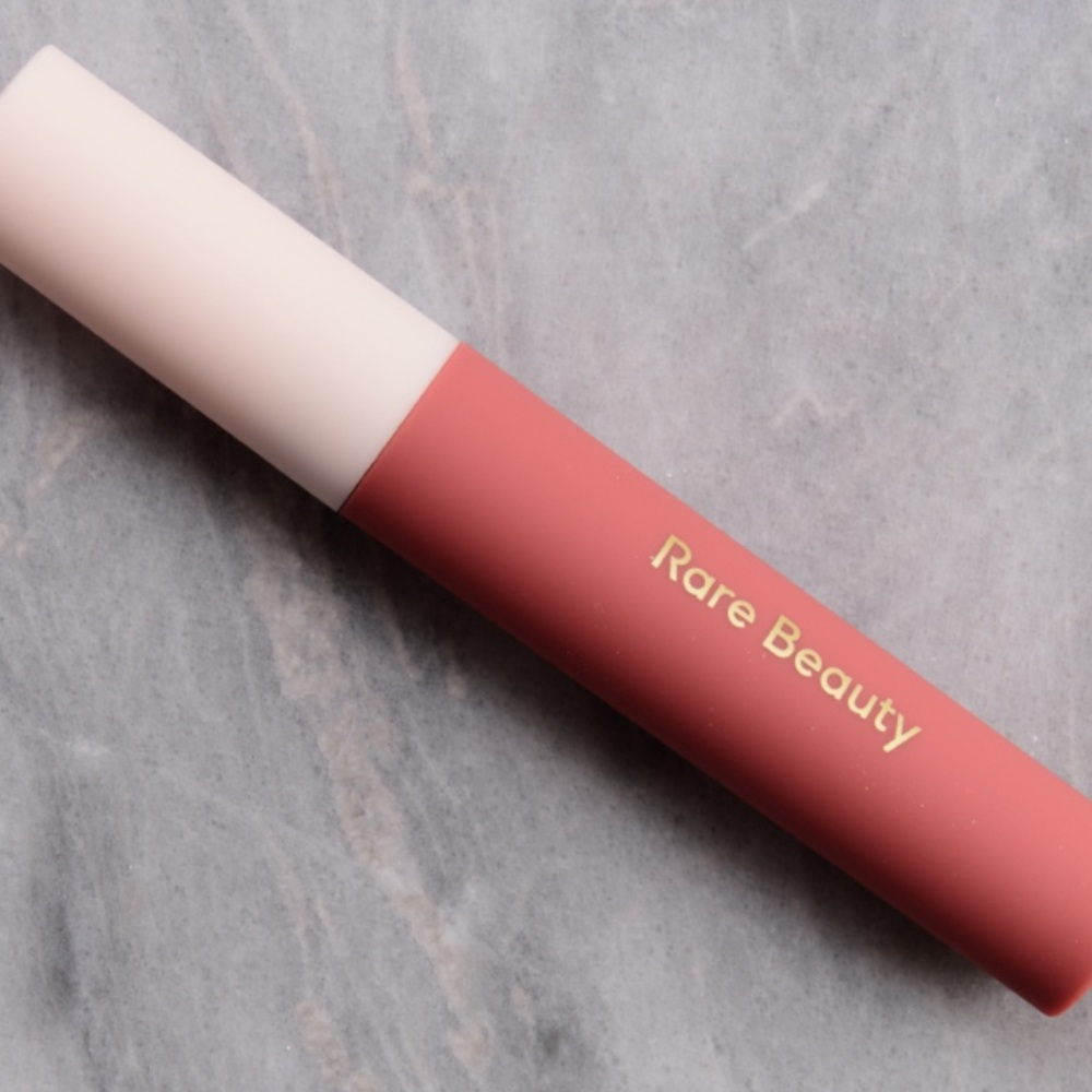 Rare Beauty Lip Soufflé Matte Lip Cream Lipstick (Kindness)
